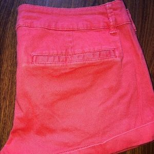 Express Shorts - Women’s EXPRESS Shorts 10 Khaki Coral Red Cuffed Express Shorts - Women’s EXPRESS Shorts 10 Khaki Coral Red Cuffed